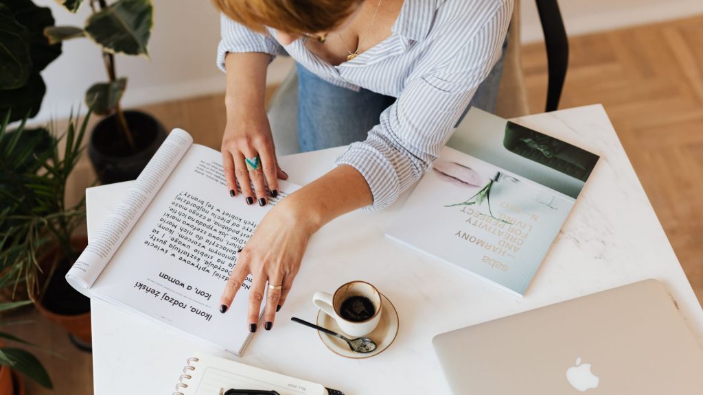 reconversion-professionnelle-devenir-assistante-digitale